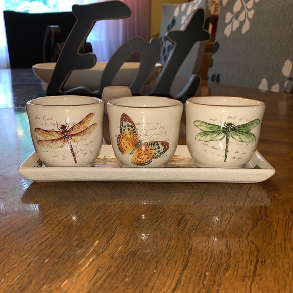 Yankee candle holder with matching tray